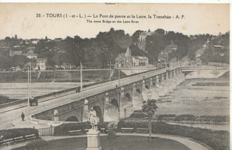 France Postcard - Tours - Le Pont De Pierre Et La Loire, La Tranchee  Ref 12734A