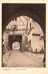 Vintage Postcard Riquewihr Vieille Porte Entrance Castle Architectural Building