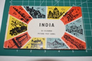 India 20 Coloured Picture Post Cards Souvenir Book