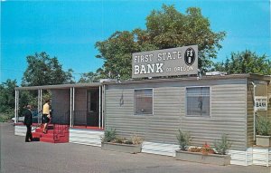 Alona Oregon 1st State Bank Postcard 1960s Occupation people 24-8410