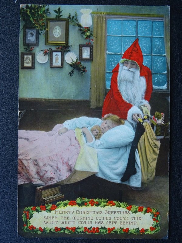 Hearty Christmas Greeting FATHER CHRISTMAS DELIVERS PRESENTS c1905 Postcard W&K