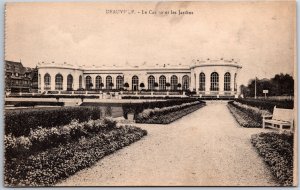 VINTAGE POSTCARD THE CASTLE AND GARDENS AT DEAUVILLE FRANCE 1919