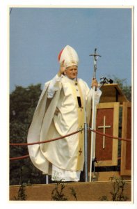 Blessing, Pope John Paul II, Pontcanna Fields, Cardiff, Wales, Papal Visit 1982