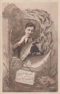 1er Avril April Fool's Day Man Holding Fish