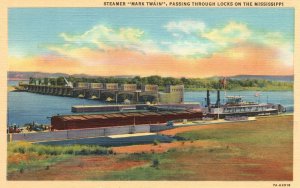 Vintage Postcard 1930s Steamer Mark Twain Passing Through Locks On Mississippi