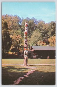 Airville Pennsylvania~Indian Steps Museum & Totem~Vintage Postcard