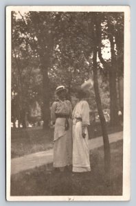 RPPC Women in Dresses and Fashionable Hats AZO 1904-1918 ANTIQUE Postcard 1292