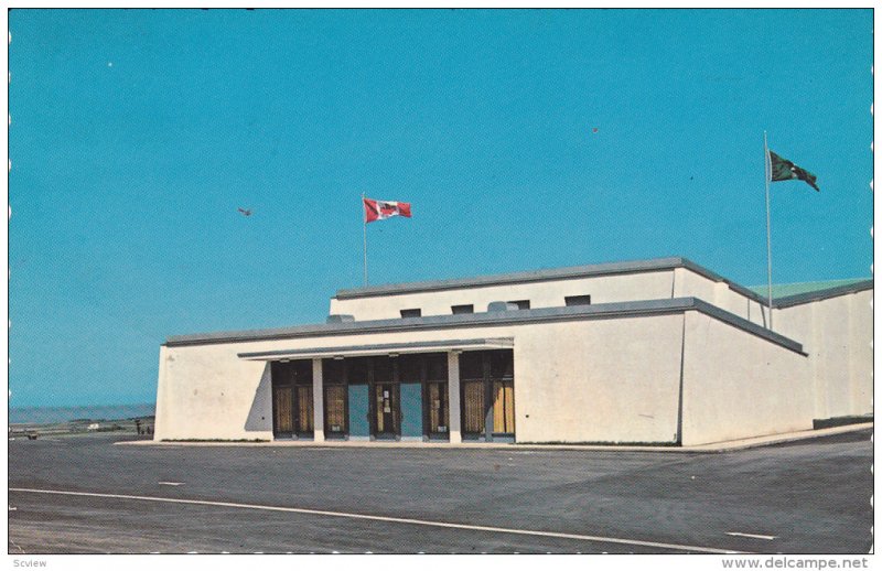 Le Centre Recreatif avec piscine interieure , MONT-JOLI , Quebec , Canada, 50...