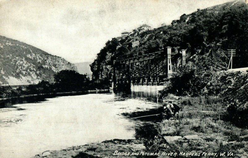 c. 1910 Harpers Ferry Bridge River W.VA Civil War Postcard P14