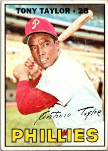 1967 Topps Baseball Card Tony Taylor Philadelphia Phillies sk2217