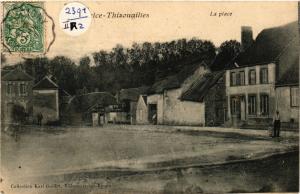 CPA Thizouailles - La Place (358201)