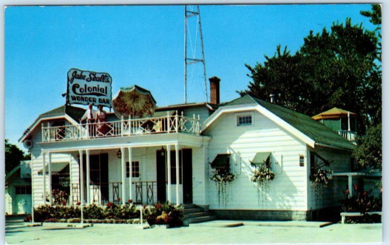 APPLETON, WI ~ Roadside   JAKE SKALL'S COLONIAL WONDER BAR c1960s  Postcard