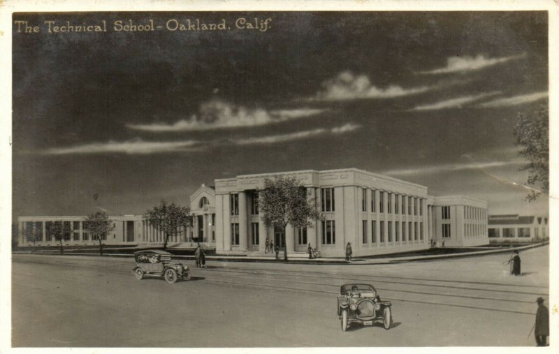 PC CPA US, CA, OAKLAND, TECHNICAL SCHOOL, VINTAGE REAL PHOTO POSTCARD (b6949)