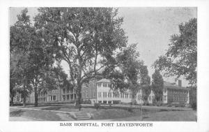 Fort Leavenworth Kansas Base Hospital Street View Antique Postcard K29418