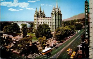 Vtg Salt Lake City Utah UT Mormon Tabernacle Temple Square Street View Postcard