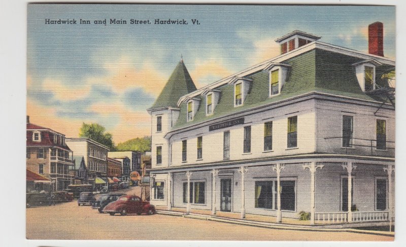 P2437, vintage postcard old cars main street view hardwick inn hardwick NH