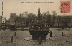 CPA GUINGAMP La Fontaine et la Place du Centre (1166180)