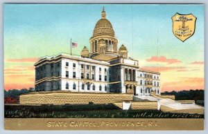 PROVIDENCE RI STATE CAPITOL BUILDING GOLD EMBOSSED COAT OF ARMS POSTCARD