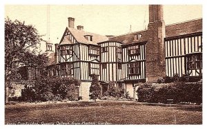 Cambridge , Queens College   from Master's Garden