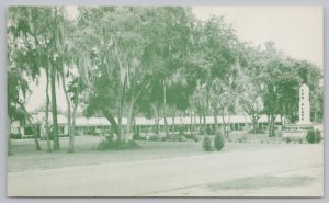 Roadside~Motel~Ocala Florida~Sun Plaza Motor Manor~Vintage Postcard