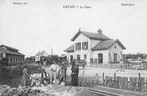 VATAN - La Gare France Railroad Depot Gastal Photo 1918 Vintage Postcard
