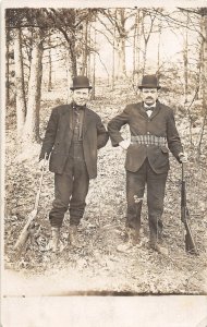 J4/ Interesting RPPC Postcard c1910 Hunters Men Rifles Ammunition 102