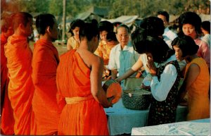 Thailand, Bangkok - Food Offering On Land - [FG-342]