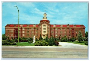 c1950's Front View Of Rose Hospital Building Great Bend Kansas KS Postcard