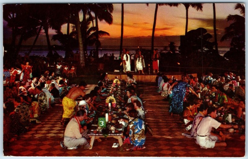 c1970s Waikiki, TH Hawaii Native Food Feast Night Air Mail RARE Chrome PC A319