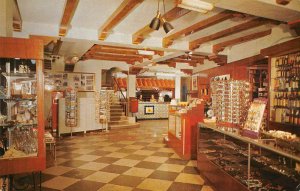 El Paso Texas Del Camino Motor Hotel Gift Shop Vintage Postcard AA13806