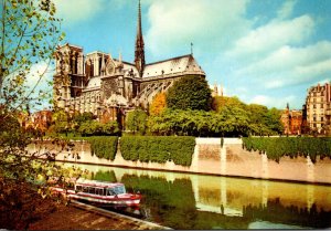 France Paris Notre Dame et la Seine