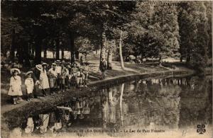 CPA La BOURBOULE Le Lac du Parc Fenestre (720856)