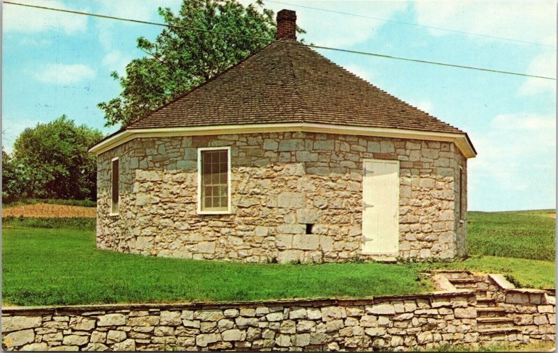 Old Octagonal Schoolhouse Milton Pennsylvania Pa Dexter Press Vintage Postcard 