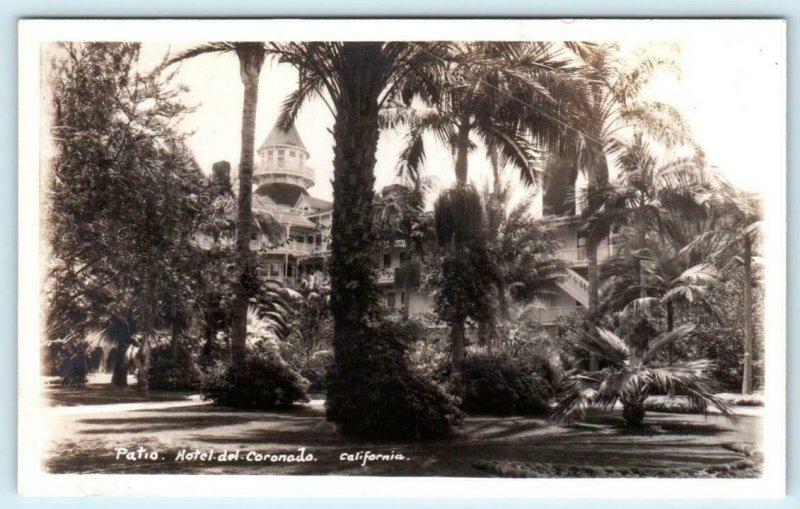 RPPC  HOTEL del CORONADO, California CA ~ PATIO c1930s-40s  Postcard