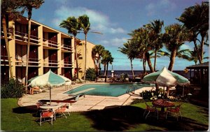 Vtg Pompano Beach Florida FL Holiday Inn Hotel 1960s Chrome View Postcard