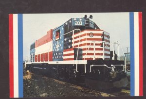 B&M RAILROAD THE MINUTEMAN TRAIN AMERICAN FREEDOM TRAIN 2 POSTCARDS