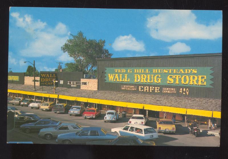 WALL SOUTH DAKOTA WALL DRUG STORE OLD CARS VOLKSWAGEN VINTAGE POSTCARD SD