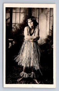 RPPC HAWAIIAN DANCER HAWAII REAL PHOTO POSTCARD (c. 1920s)