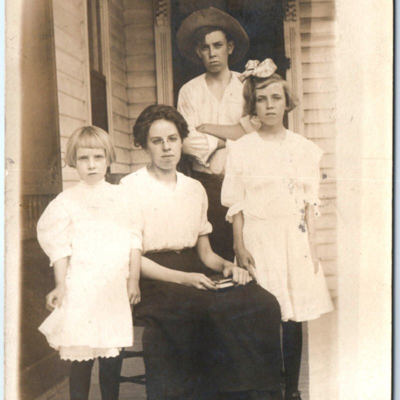 1910 Louisville, KY Young Lady Siblings RPPC 3503 W Madison St Real Photo A137