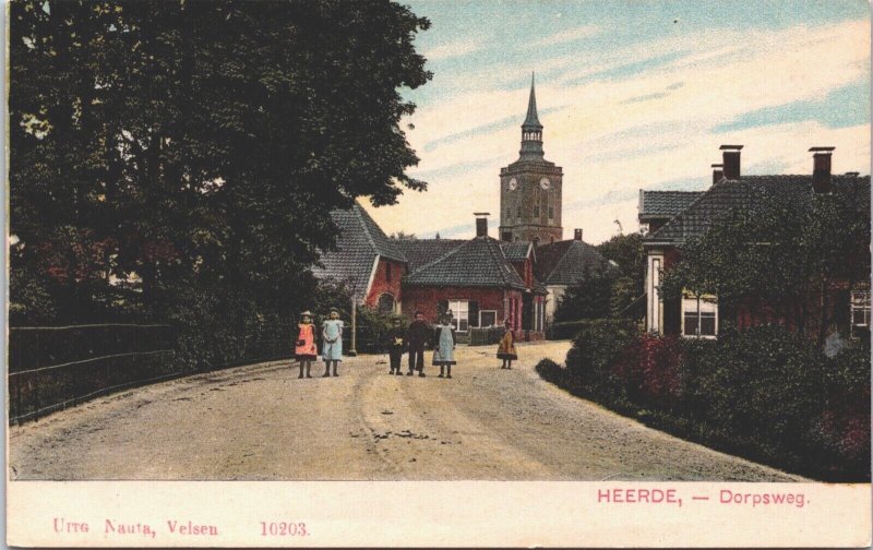 Netherlands Heerde Dorpsstraat Vintage Postcard 04.10