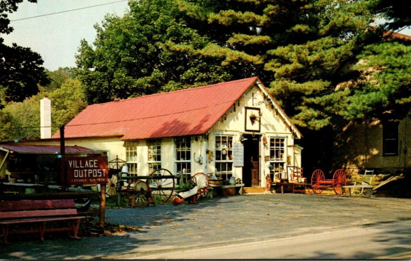 Pennsylvania Elverson Knauertown The Village Outpost Antiques and Collectables