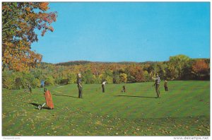 Golfing in the Fall, Larrimac Golf Club, GATINEAU VALLEY, Quebec, Canada, 40-...