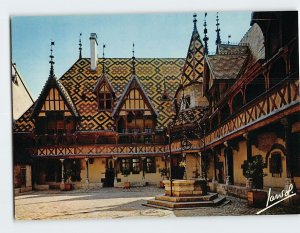 Postcard Main Courtyard, General view, Hostel-Dieu, Beaune, France