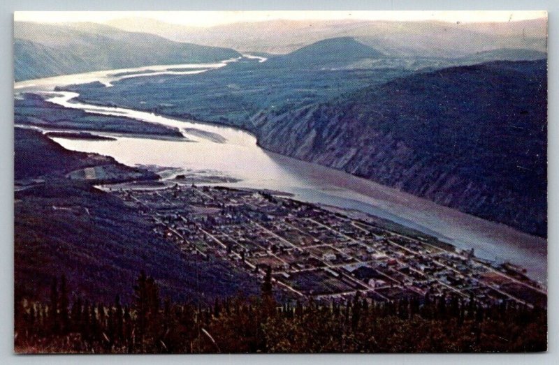 Vintage Postcard -      Dawson City  Yukon  Canada