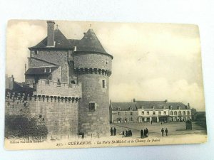 Vintage Postcard GUERANDE La Perte St-Michel et le Champ de Foire