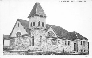 J3/ De Soto Missouri Postcard c1930s M.E. Church Building  68