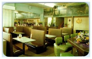 COEUR d'ALENE, Idaho ID ~ Roadside FOWLER'S RESTAURANT Interior  c1950s Postcard