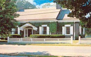 Kinderhook New York 1960s Postcard Kinderhook Memorial Library 