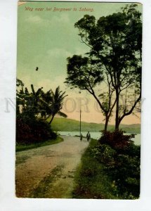 3144849 INDONESIA SABANG Weg naar het Bergmeer Vintage postcard