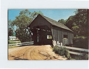 Postcard Old Wooden Covered Bridge, Warren, Vermont